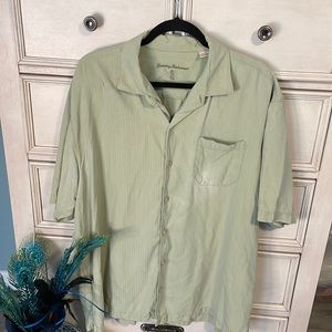 Men’s Tommy Bahama silk, camp shirt, XL see description